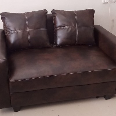 Sofa minimalis